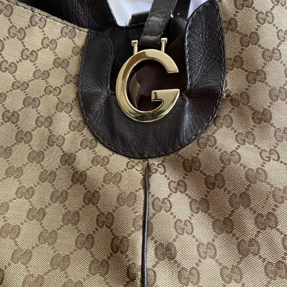 LET'S GO LADIES!!!!! GUCCI the whole set PURSE, WALLET AND SHOES (size8) - Picture 12 of 14